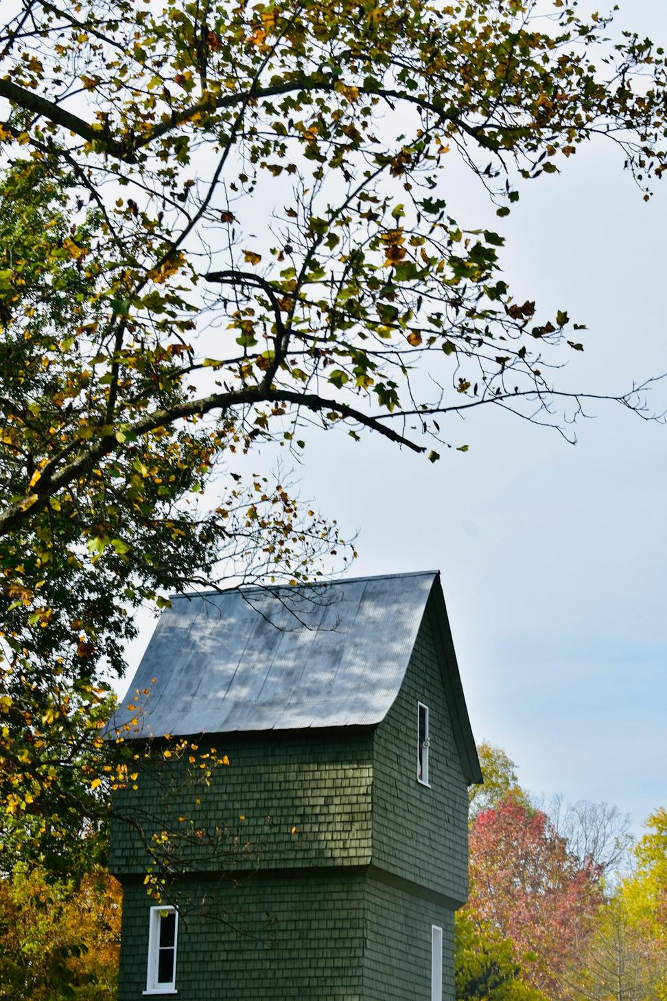 Sustainable architecture features