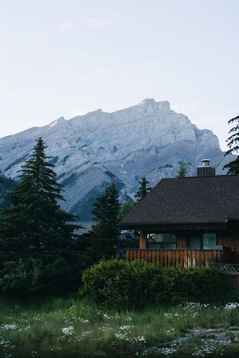Canmore Mountain Home